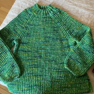 GAP cable knit sweater